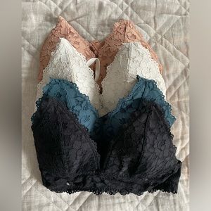 Momanda nursing bralets lot. 3/4 like new. 1/4 good condition